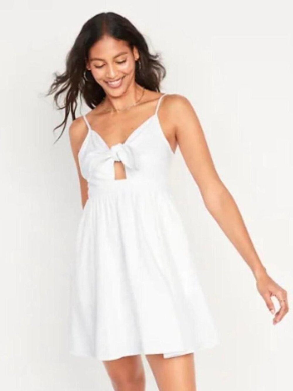 Alice + Olivia white linen mini dress with bow detail Size 6